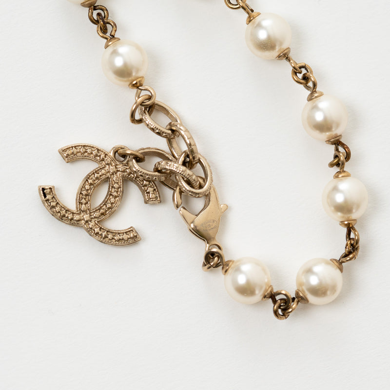Pre-Loved Chanel™ Gold Chain and Pearl Bracelet