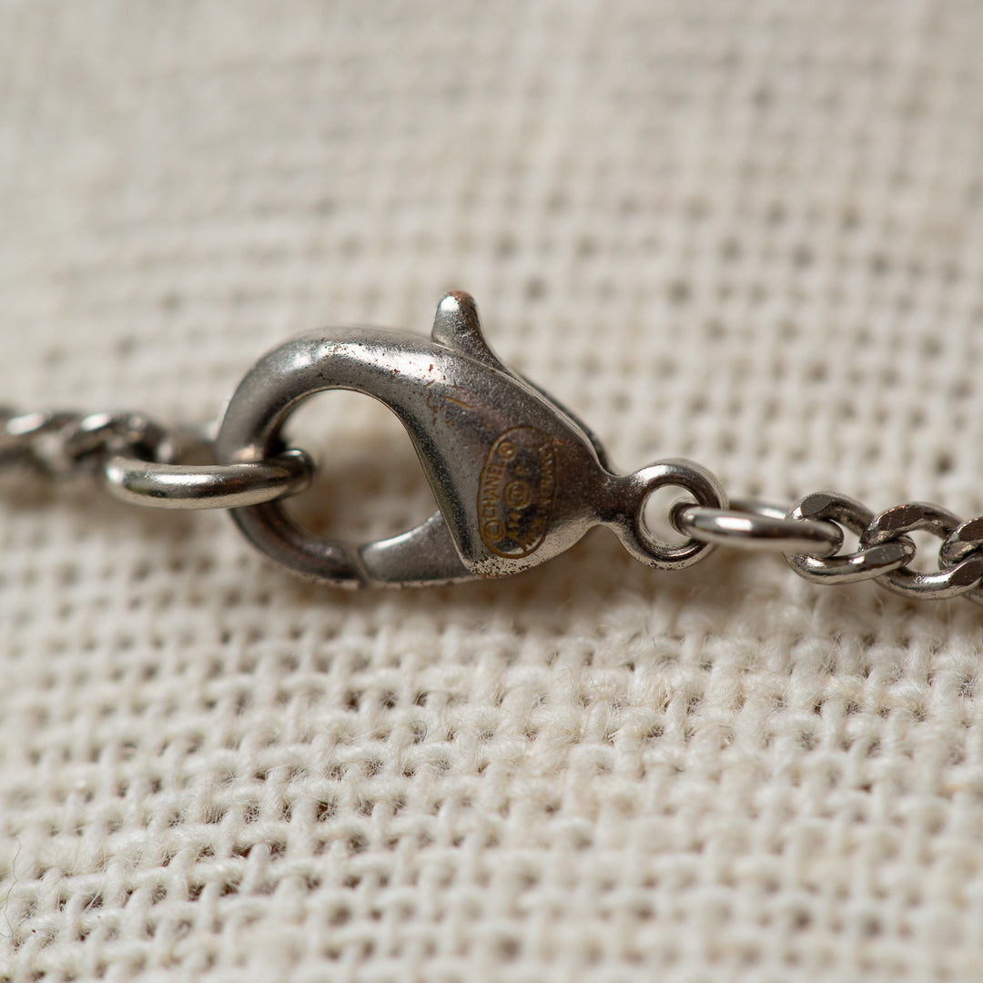 Pre-Loved Chanel™ Silver-Tone Crystal Embellished Pendant Necklace
