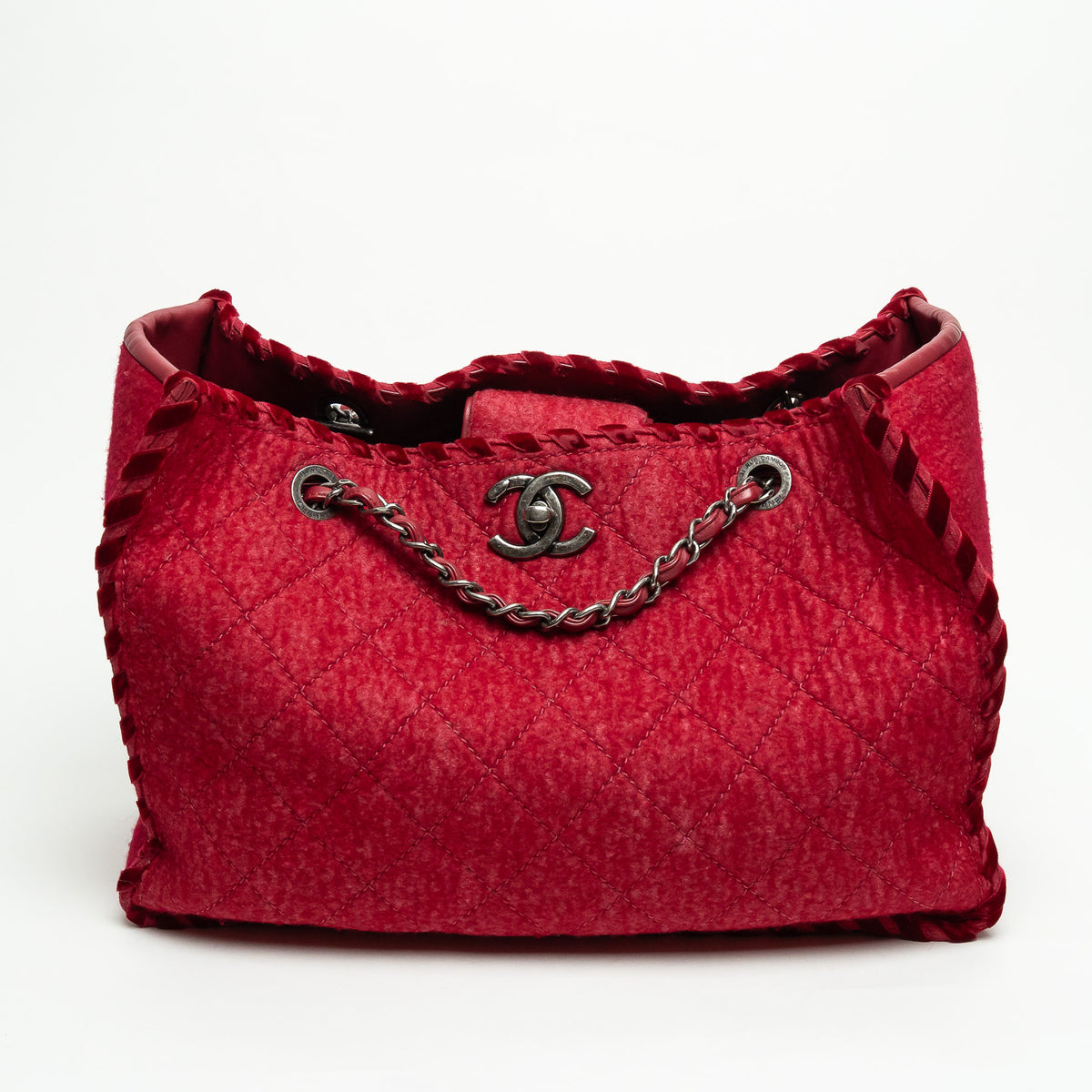 Pre-Loved Chanel ™ Raspberry Red Wool Felt Tote