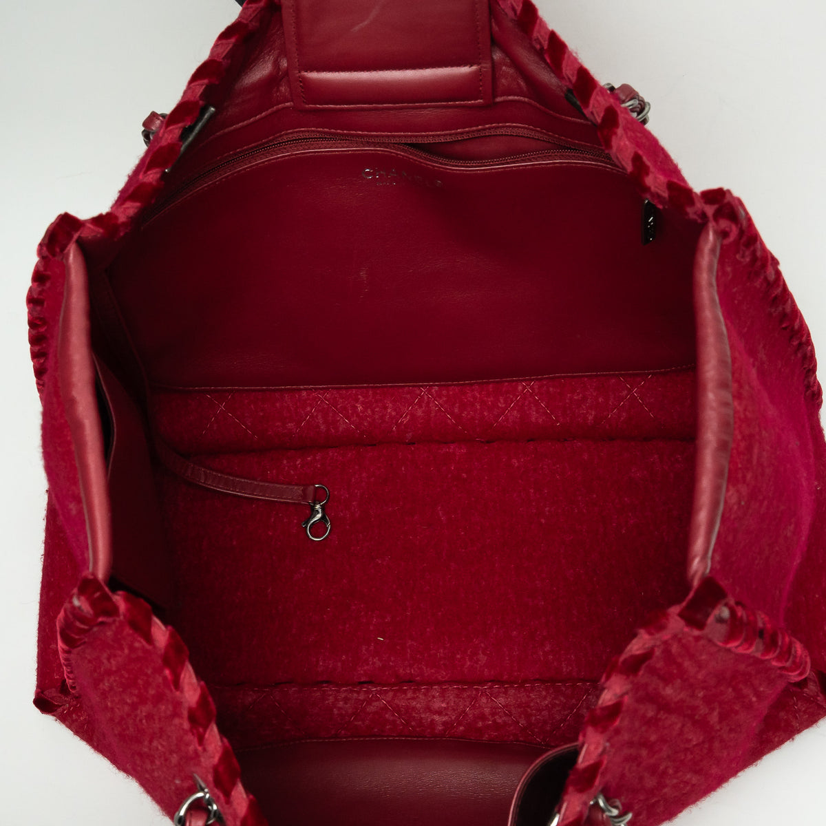 Pre-Loved Chanel ™ Raspberry Red Wool Felt Tote