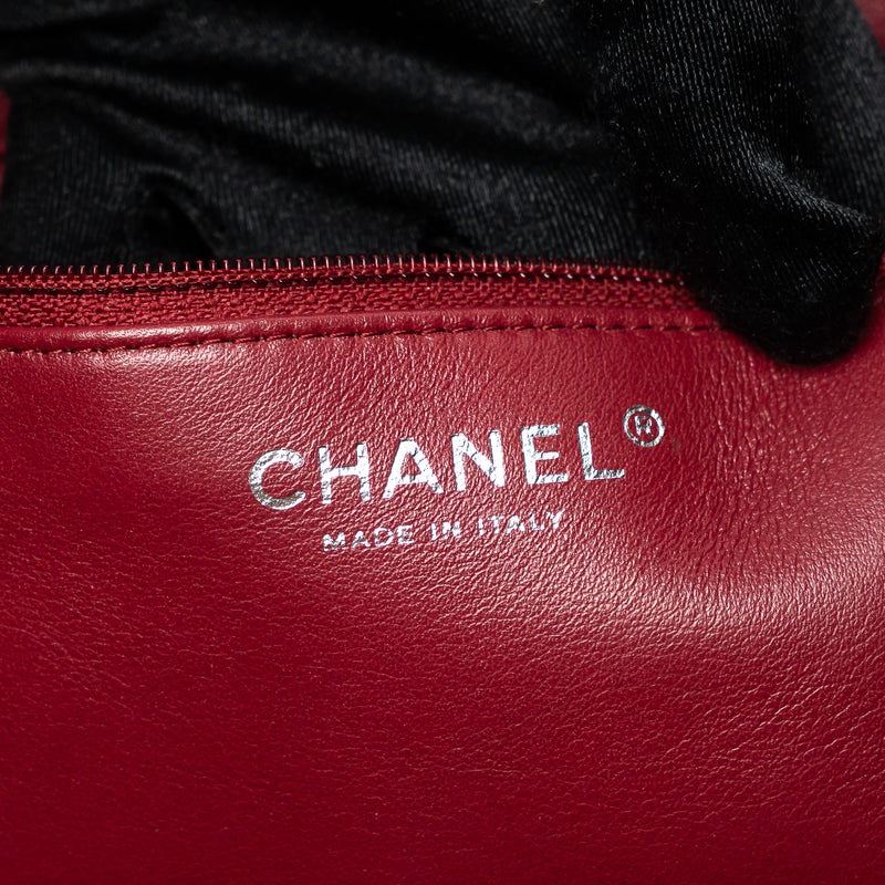 Pre-Loved Chanel ™ Raspberry Red Wool Felt Tote