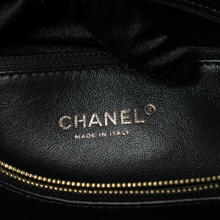Pre-Loved Chanel™ Black Pebbled Leather Medium Coco Handle Bag with Burgundy Lizard Leather Handle