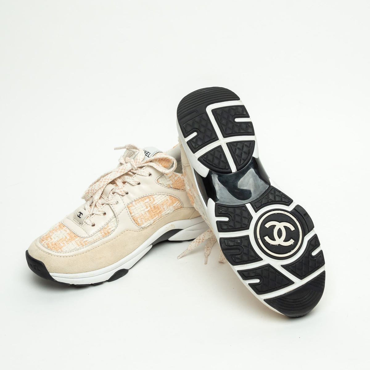 Pre-Loved Chanel™ Beige and White Tweed Sneakers Size 36.5