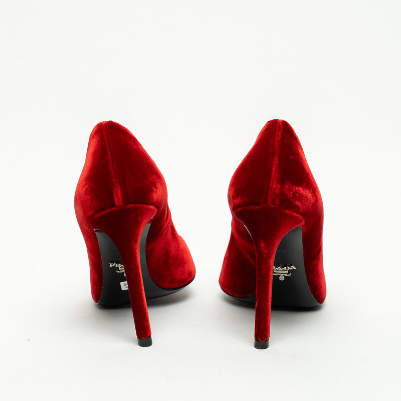 Prada Red Velvet Pumps Size 35