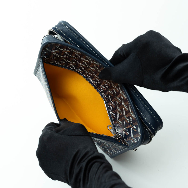 Goyard Navy Blue Goyardine Canvas Jouvence MM Toiletry Bag
