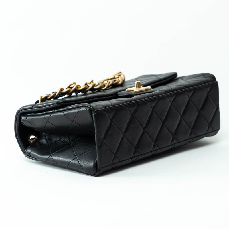 Pre-Loved Chanel™ Black Grained Leather Medium Flap Bag with Logo Chain