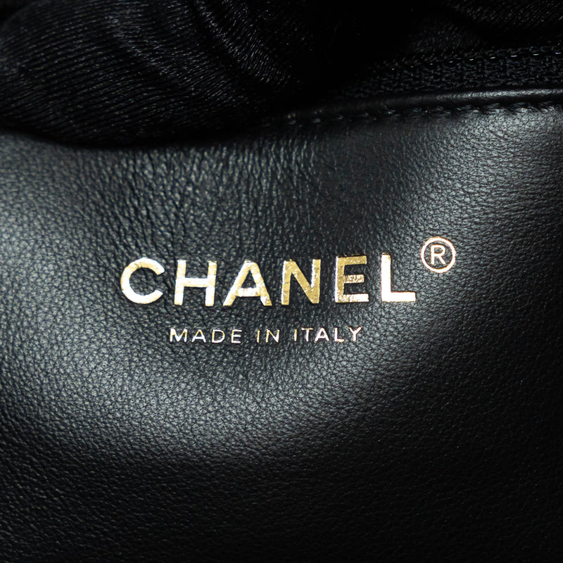 Pre-Loved Chanel™ Black Grained Leather Medium Flap Bag with Logo Chain