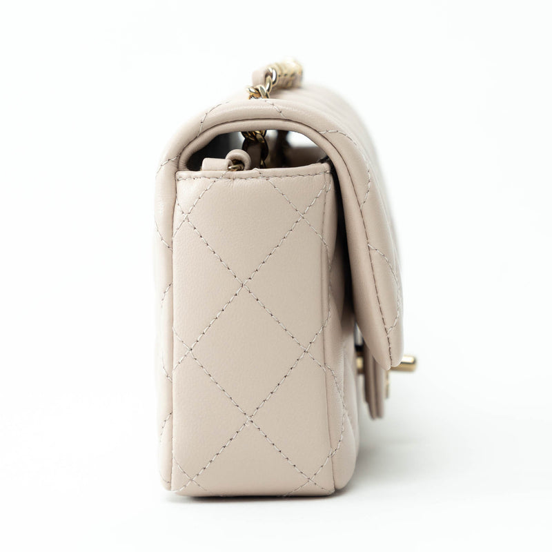 Pre-Loved Chanel™ nude Grained Leather Mini Flap Bag