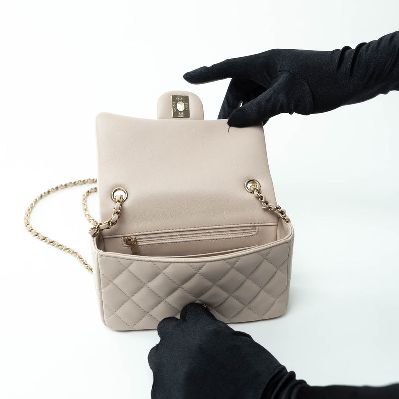 Pre-Loved Chanel™ nude Grained Leather Mini Flap Bag