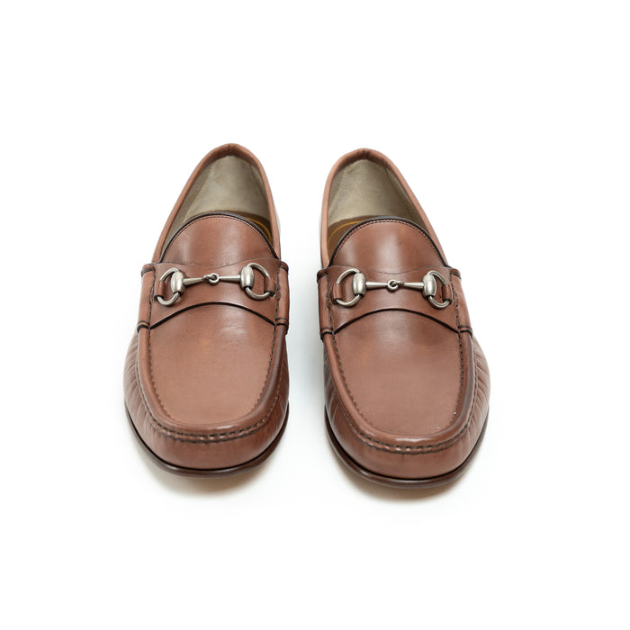 Gucci Brown Grained Leather Horsebit Loafers, Size 8