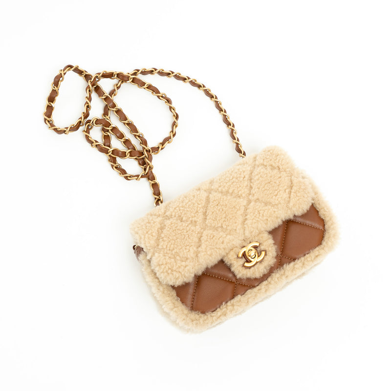 Pre-Loved Chanel™ Brown Lambskin Leather and Shearling Crossbody Bag