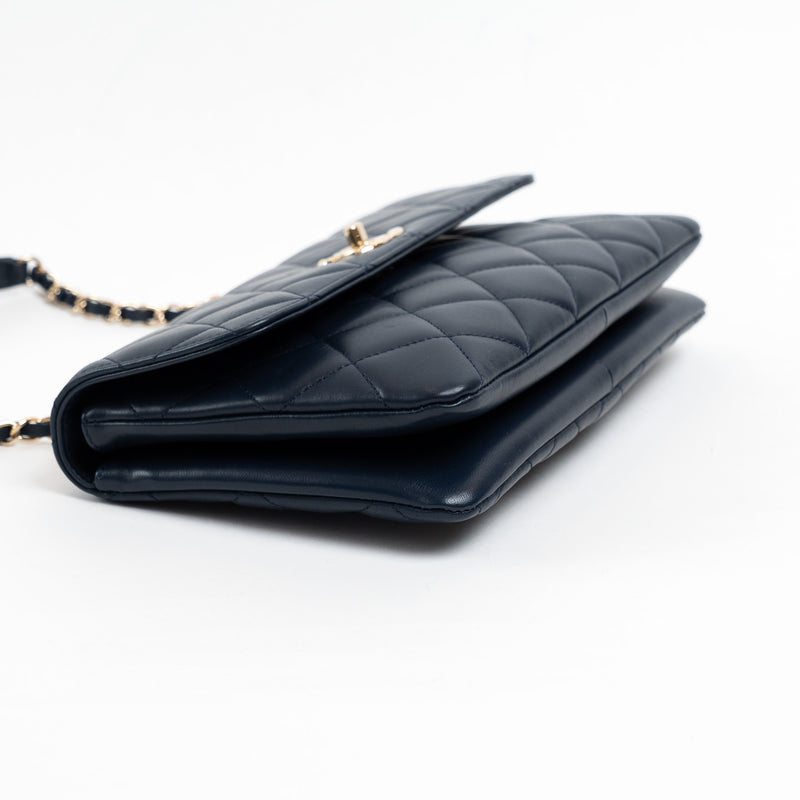 Pre-Loved Chanel™ Navy Calfskin Leather Small Trendy CC Flap Bag