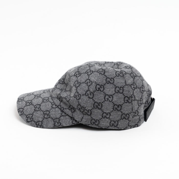 Gucci Light Grey GG Monogram Cap Size M