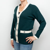 Pre-Loved Chanel™ Green Cashmere Cardigan Size 34