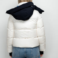 Burberry White Puffer Down Jacket Size XS
