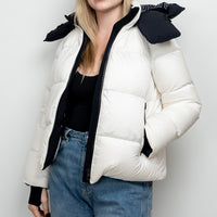 Burberry White Puffer Down Jacket Size XS