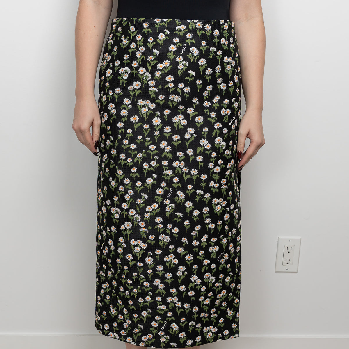 Gucci Black Floral Long Skirt Size 42