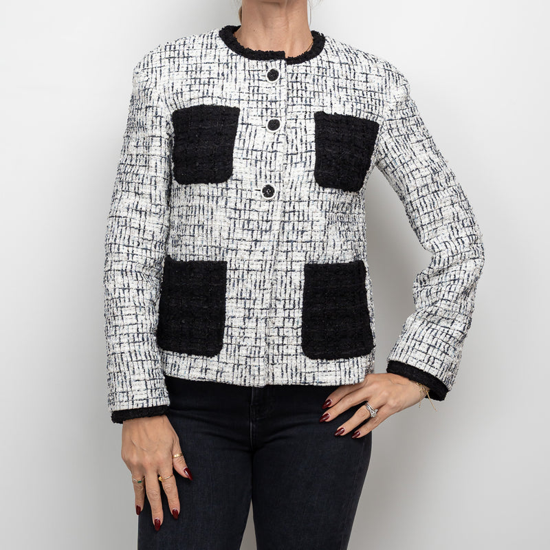 Pre-Loved Chanel™ White and Black Tweed Jacket Embellished with Faux Pearls Size 36