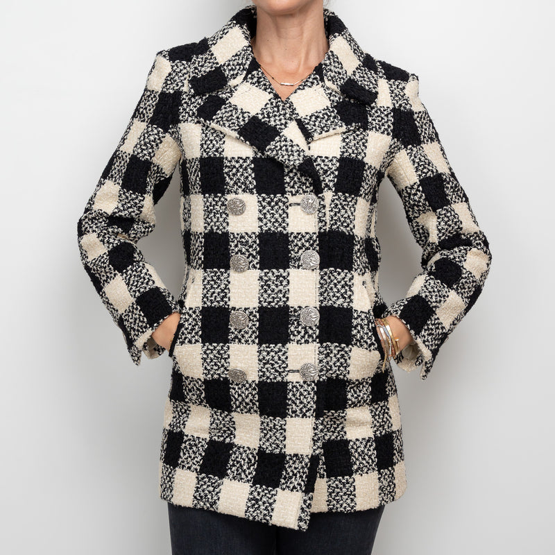 Pre-Loved Chanel™ White and Black Tweed Checkered Coat Size 36