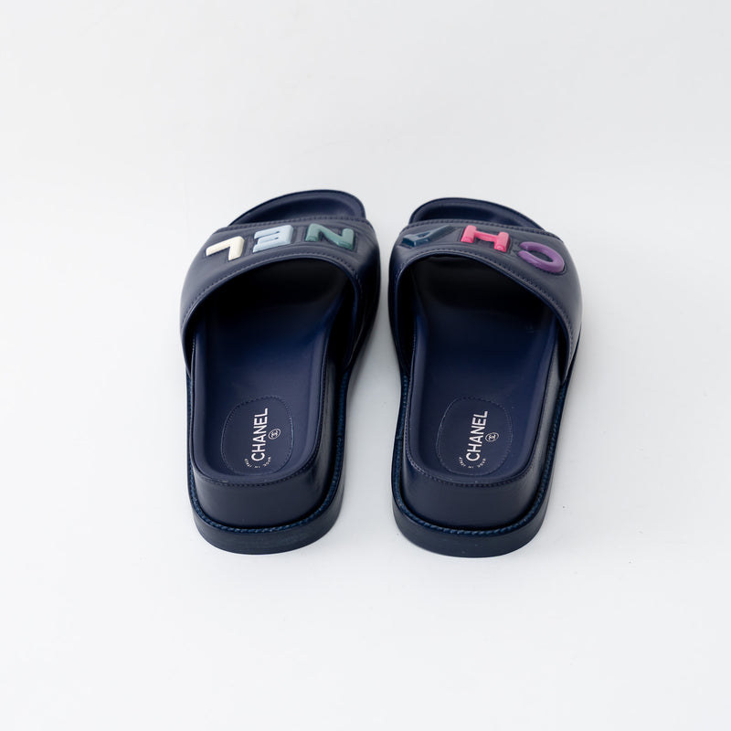Pre-Loved Chanel™ Navy Smooth Leather Slides Size 37