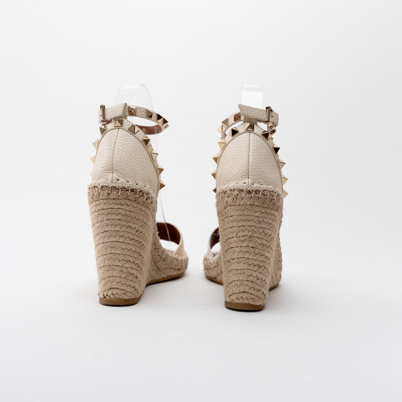 Valentino Light Ivory Espadrille Double Rockstud Grainy Calfskin Wedge Sandal Size 36
