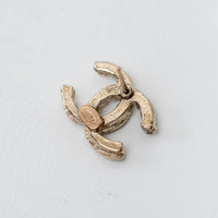 Pre-Loved Chanel™ Gold Pearl Embellished Stud Earrings