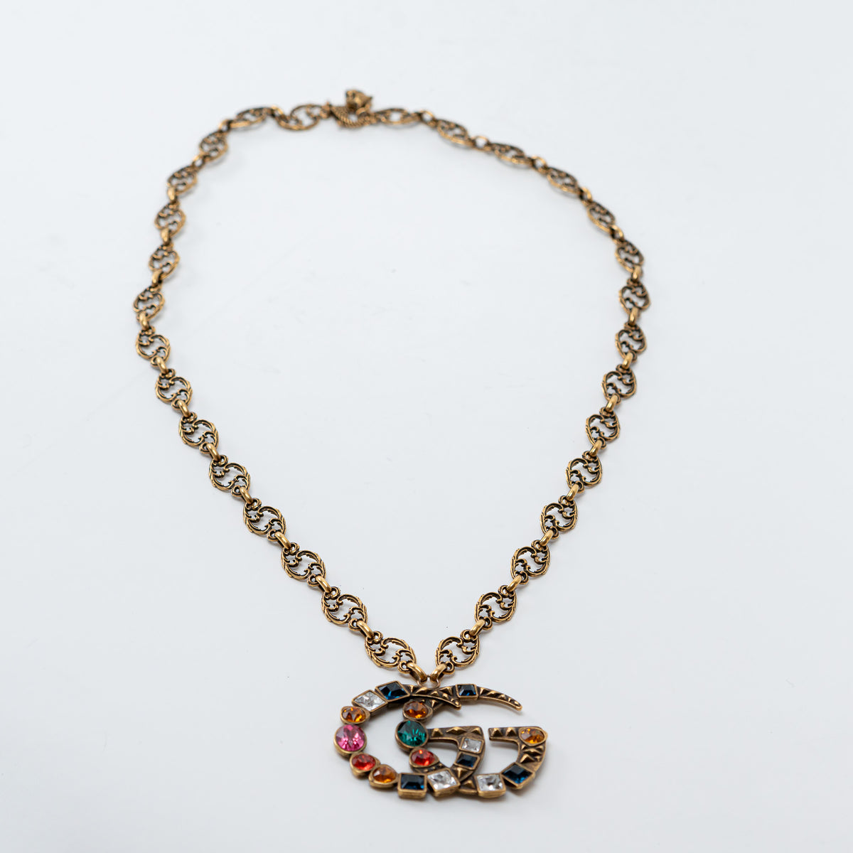Gucci Gold Double GG Pendant with Crystal Embellishments and Chain Belt