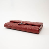 Pre-Loved Chanel™ Red Pebbled Leather Handbag
