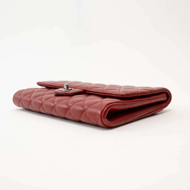 Pre-Loved Chanel™ Red Pebbled Leather Handbag