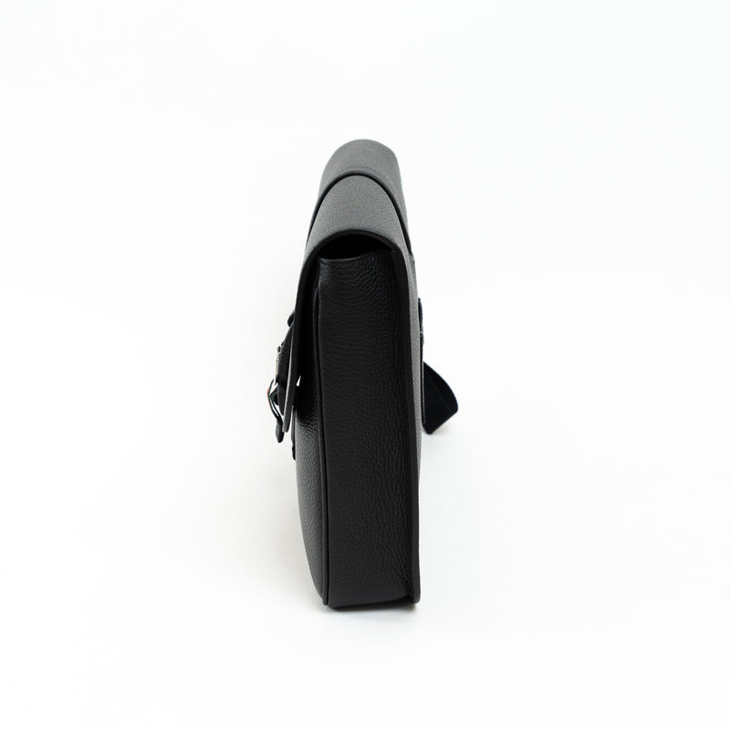 Gucci Black Grained Leather Medium Business Case