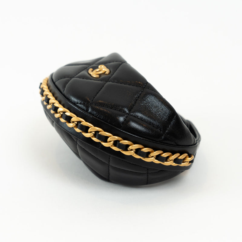 Pre-Loved Chanel™ Black Lambskin Leather Mini Pouch