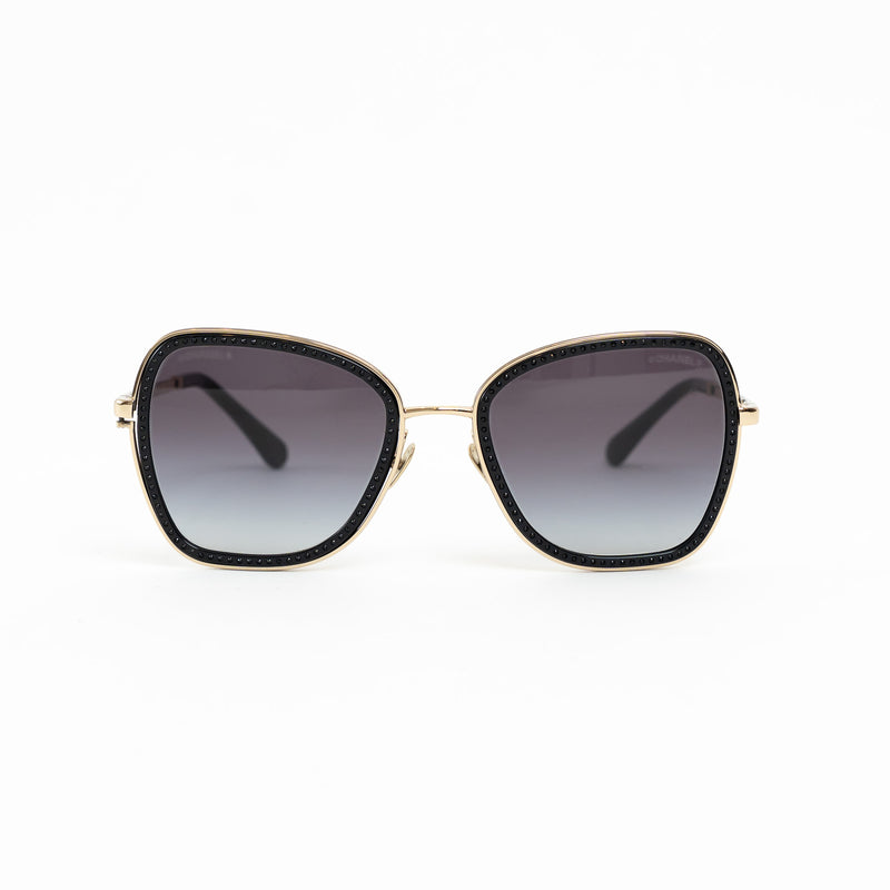 Pre-Loved Chanel™ Gold Tone Crystal Embellished Sunglasses