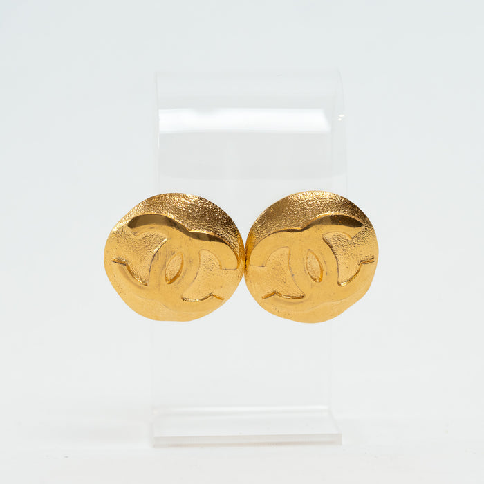 Pre-Loved Chanel™ Gold Tone Button Clip on Earrings