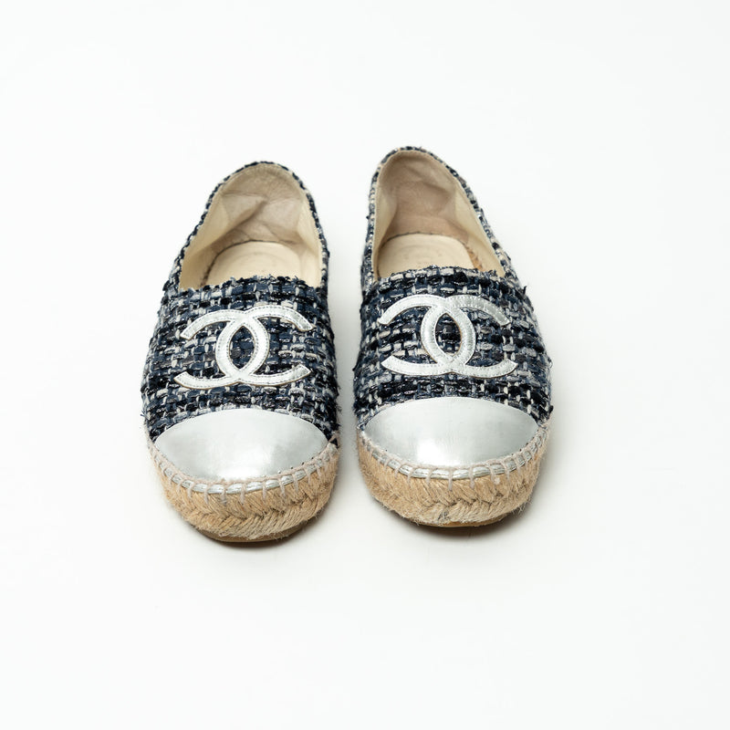 Pre-Loved Chanel™ Black and Slate Grey Tweed Espadrilles with Silver Metallic Details Size 37