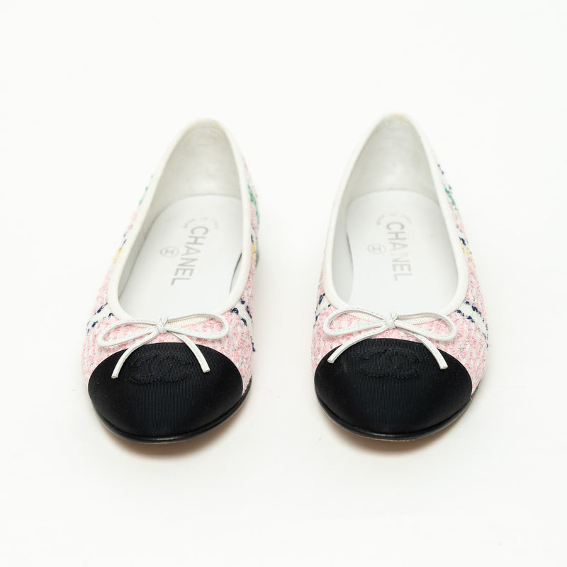 Pre-Loved Chanel™ Pink and White Multicolor Tweed Ballet Flats Size 36.5C