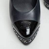 Pre-Loved Chanel™ Navy Calfskin Leather Pumps Size 36