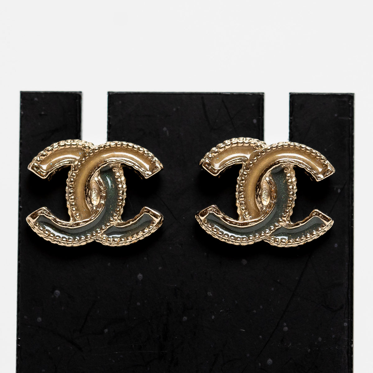 Pre-Loved Chanel™ Gold Tone Grey and Gold Enamel Earrings