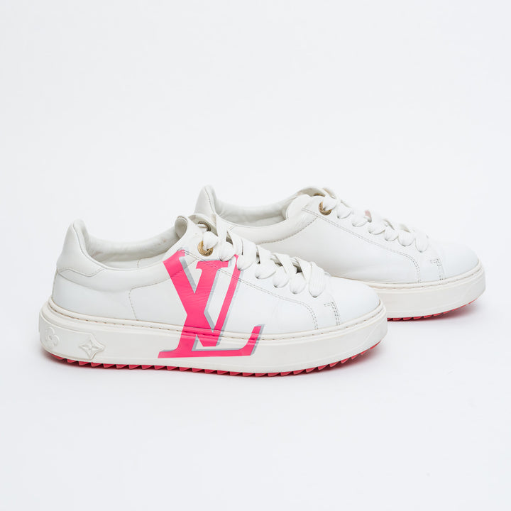 Louis Vuitton White Calf Leather Time Out Sneakers Size 38.5