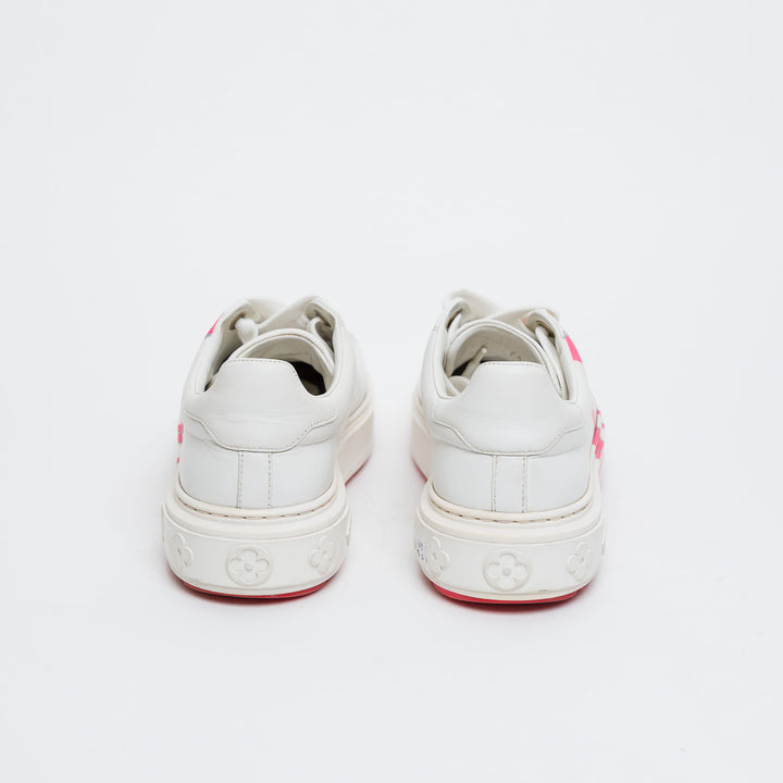 Louis Vuitton White Calf Leather Time Out Sneakers Size 38.5