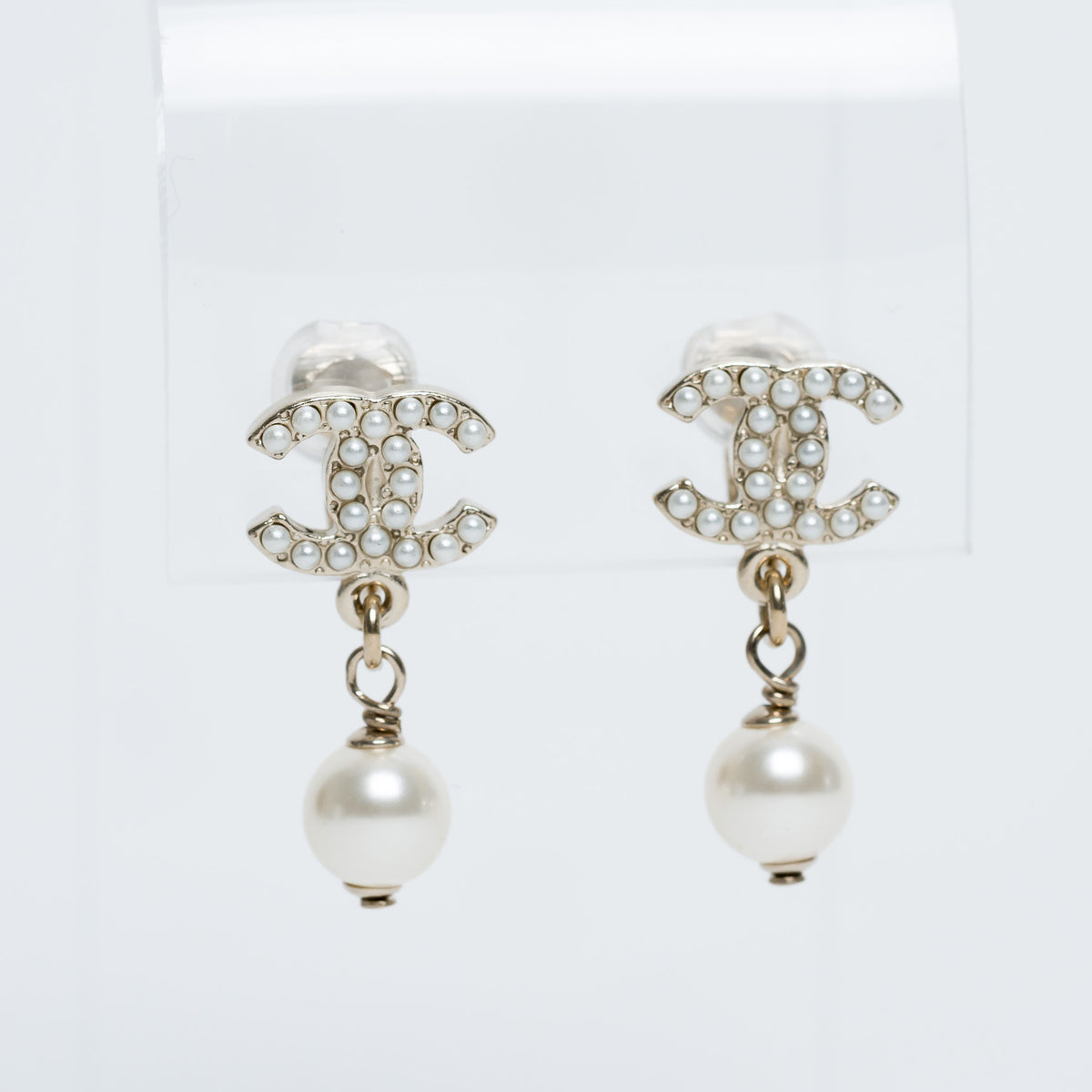 Pre-Loved Chanel™ Gold Tone Faux Pearl Inset & Pearl Drop Clip On Earrings