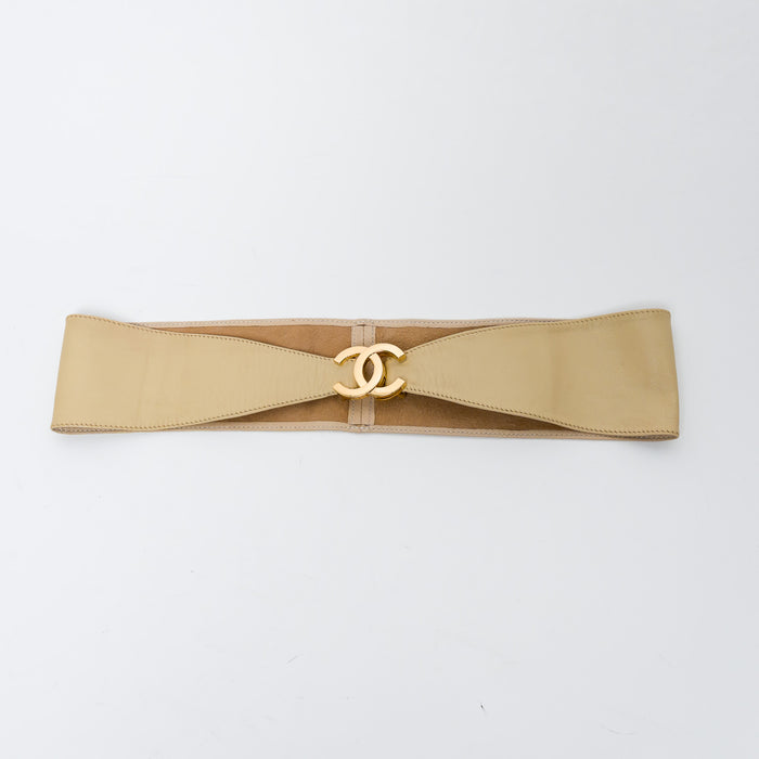 Pre-Loved Chanel™ Beige Calfskin Leather Vintage Logo Waist Belt Size 75