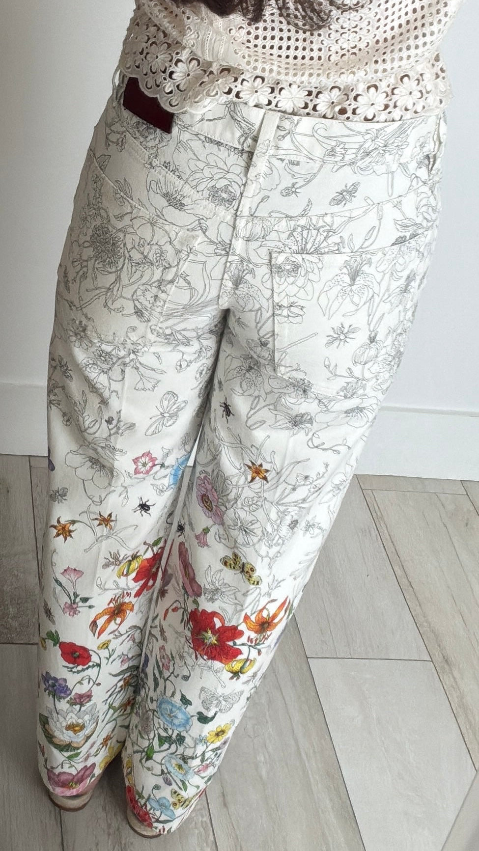 Gucci White Denim Floral Print Straight Leg Jeans Size 40