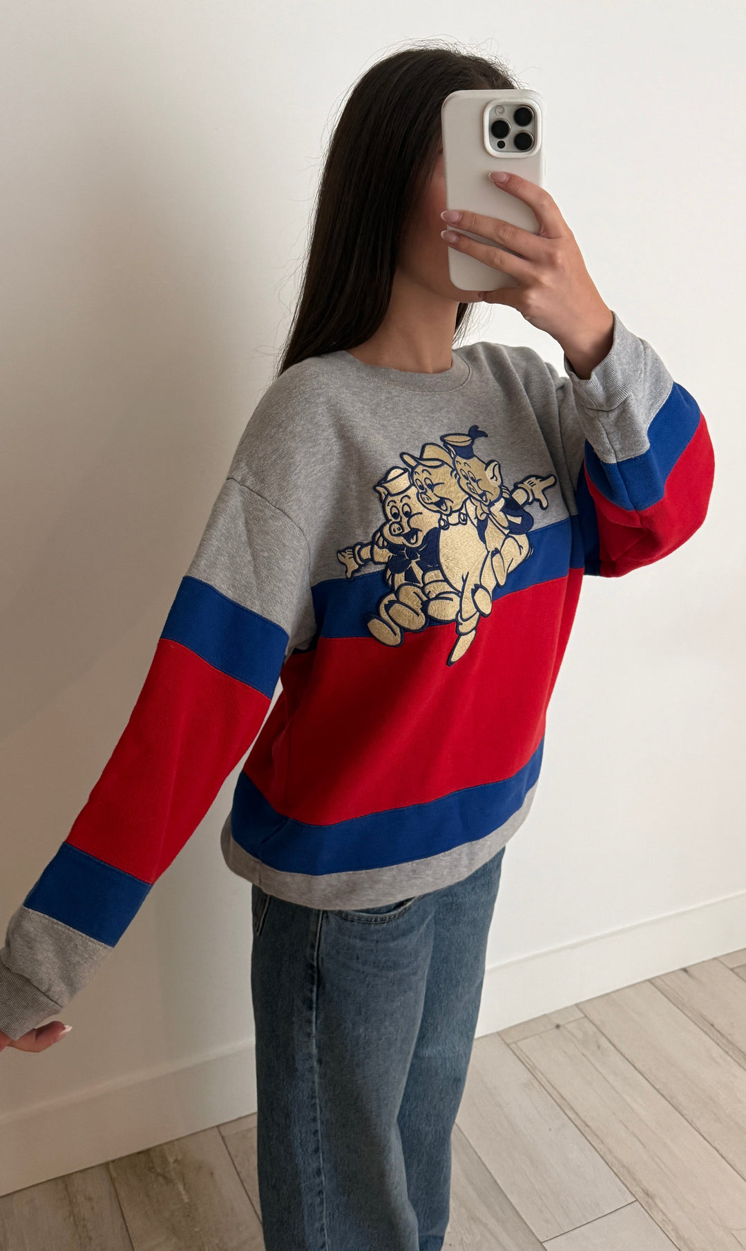 Gucci x Disney Grey, Red, Blue Three Little Pigs Sweater Size M