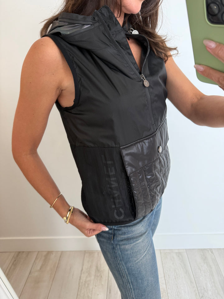 Pre-Loved Chanel™ Black Nylon Zip Vest Size 36
