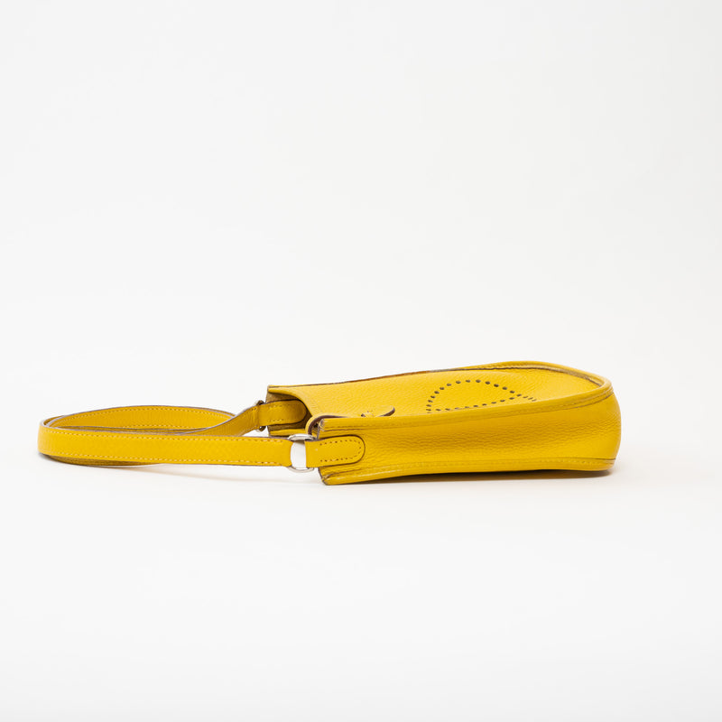 Hermes Jaune Ambre Clemence Mini Evelyn 16 Bag