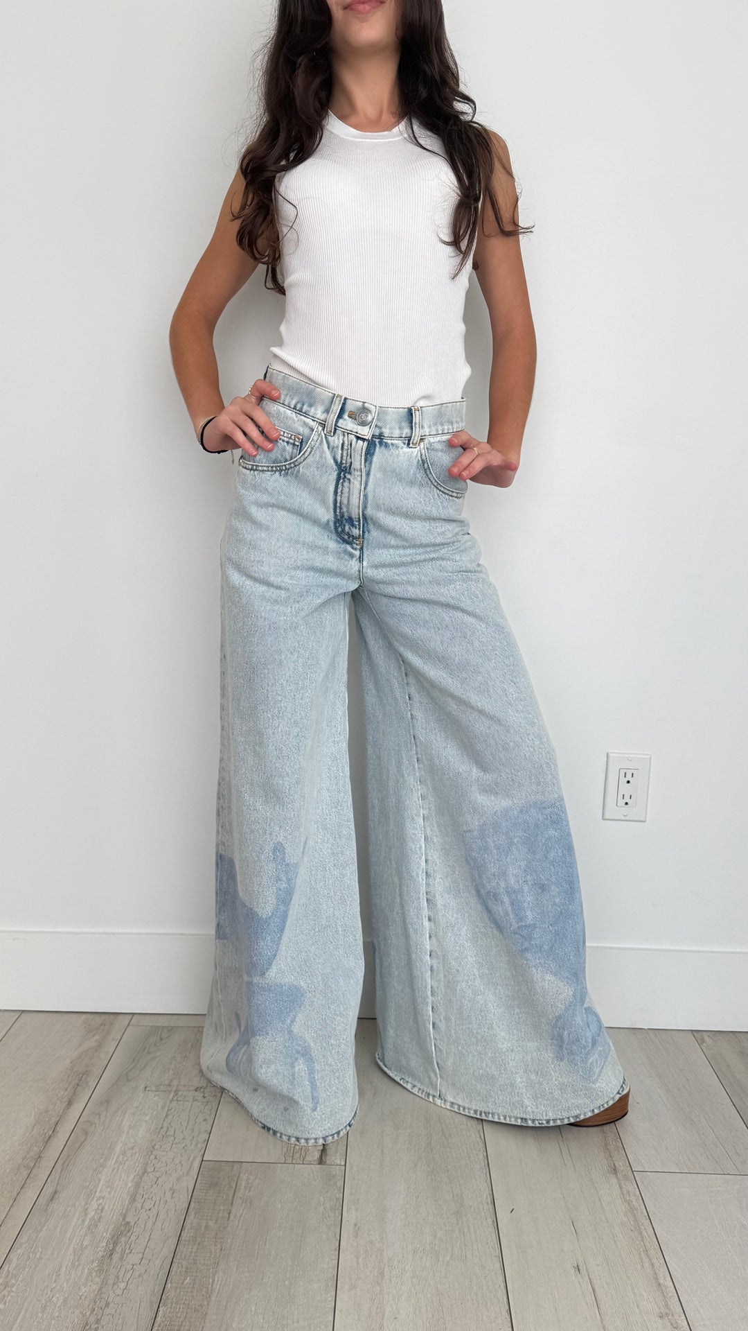 Pre-Loved Chanel™ Light Wash Wide Leg Bambi Motif Jeans Size 34