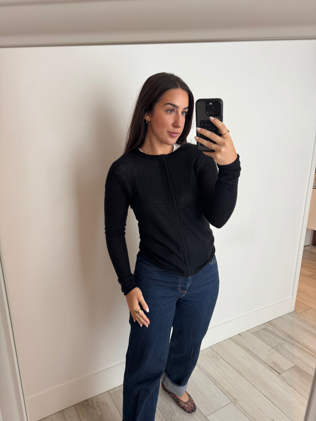 Pre-Loved Chanel™ Cashmere Black Long Sleeve Zip Up Size S