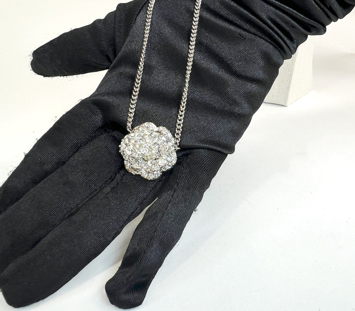 Excellent Pre-Loved Silver Tone Crystal Embellished 3-Tier Camellia Pendant Necklace. (close up)