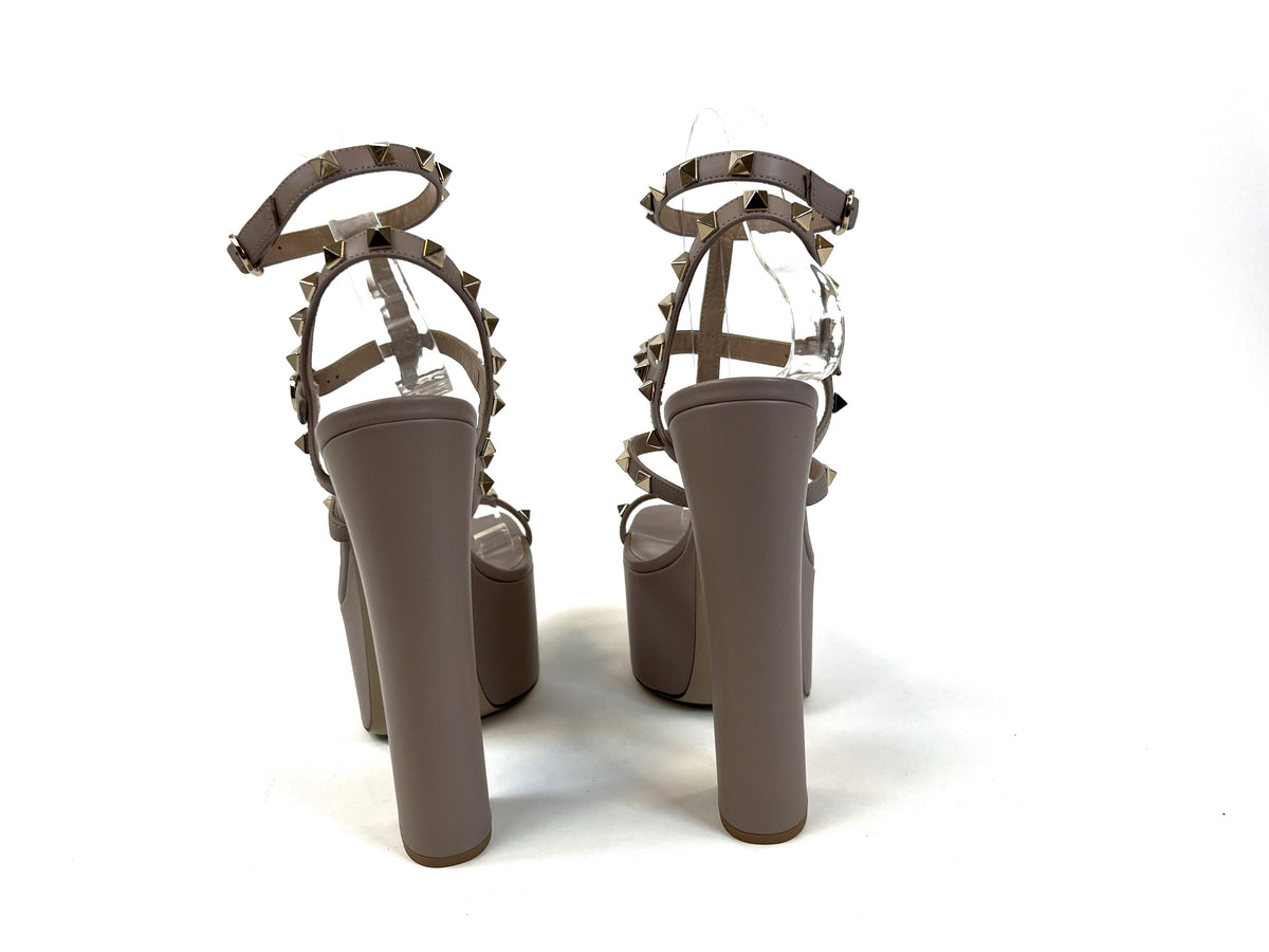 Excellent Pre-Loved Mauve Leather Studded Strappy Platform Block Heel Sandals. (back)