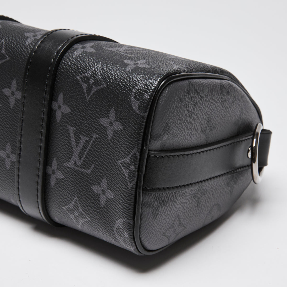 Louis Vuitton Black Monogram Eclipse Keepall Bandouliere 25